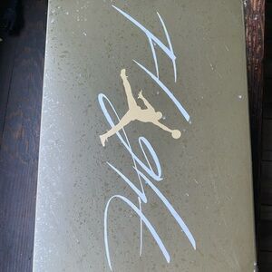 Jordan Gold Shoe Box with Signature Design